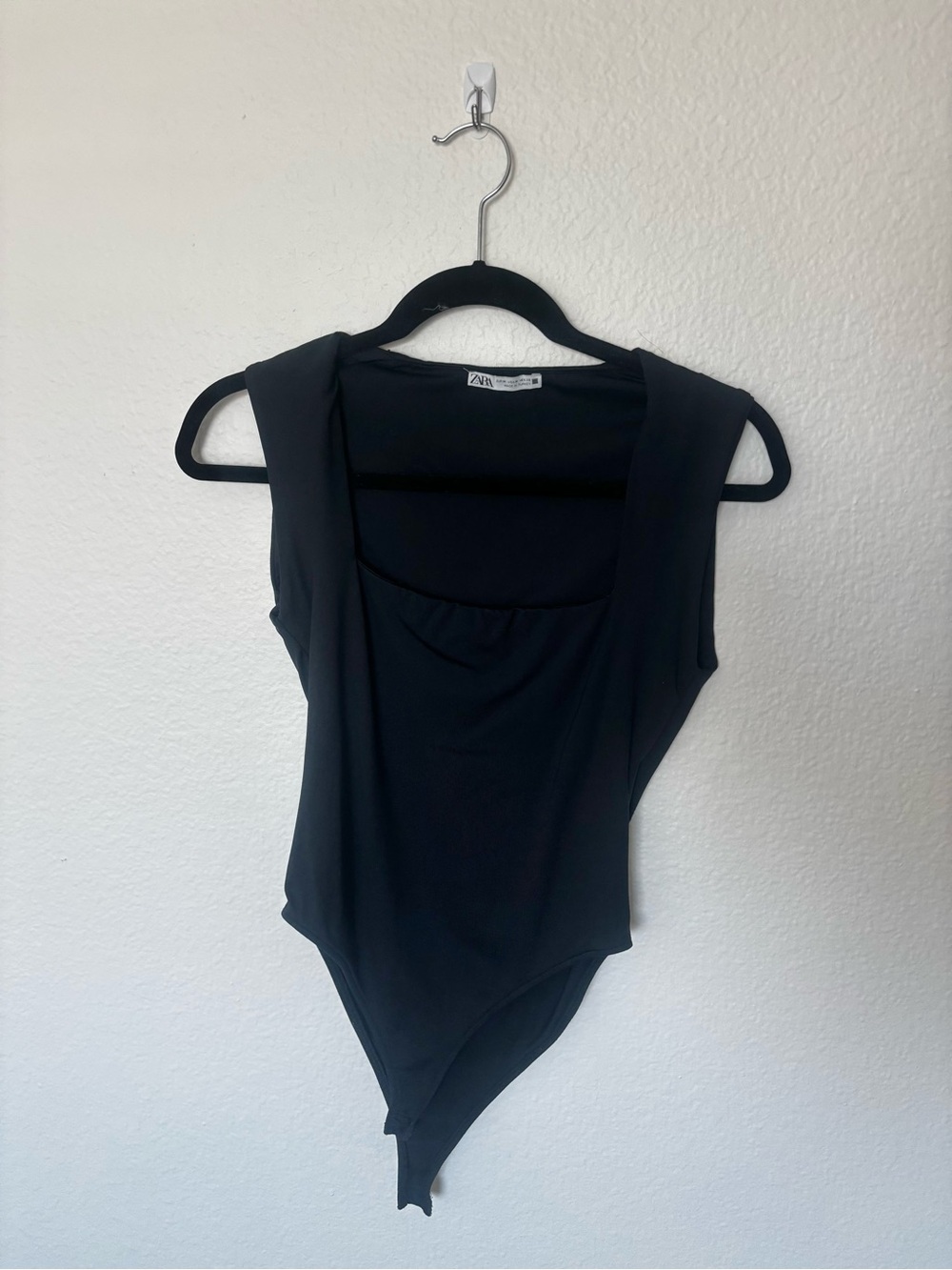 Zara Black Square-Neck Sleeveless Bodysuit